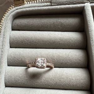 Size 6 Pandora rose gold square halo ring